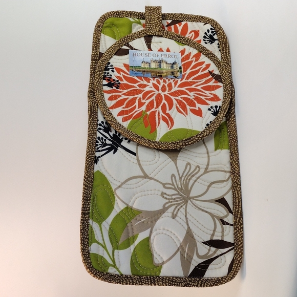 Hot pads - Picture 1 of 2